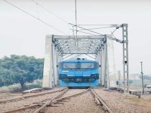 Loaded Coal Rake with Electric Locomotive received through Upline via RoR