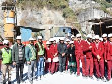 अंतरराष्ट्रीय शिक्षा दिवस पर टीएचडीसी इंडिया लिमिटेड द्वारा छात्रों के लिए वीपीएचईपी, पिपलकोटी का शैक्षिक दौरा आयोजित