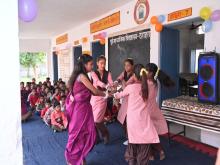 मंजरी लेडीज़ क्लब द्वारा बाल दिवस का किया गया आयोजन